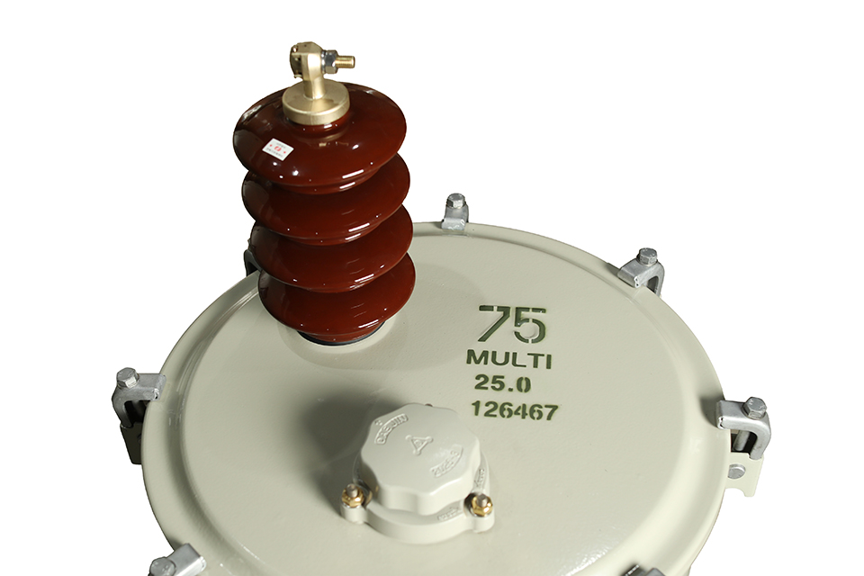 Polemount Transformer view 3